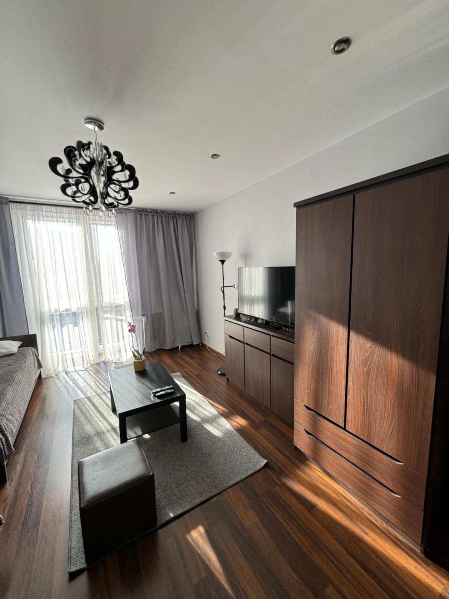Apartament Sandra 凯尔采 外观 照片